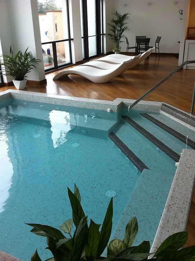 Villa Dei Tigli 920 Liberty Resort Rodigo Italien